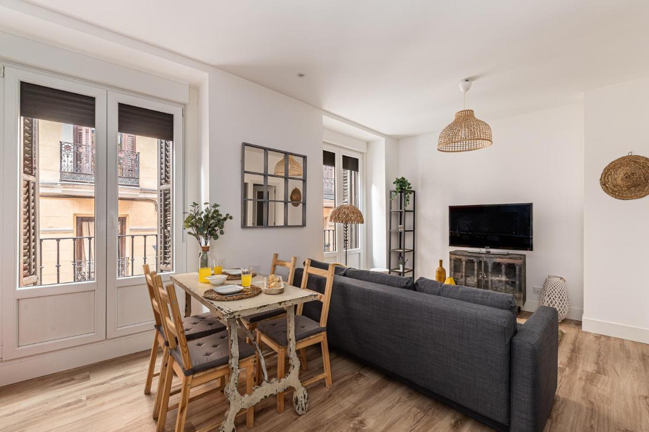 Appartement Waou Puerta Del Sol IV - Alquiler Corta Duracion à Madrid Extérieur photo